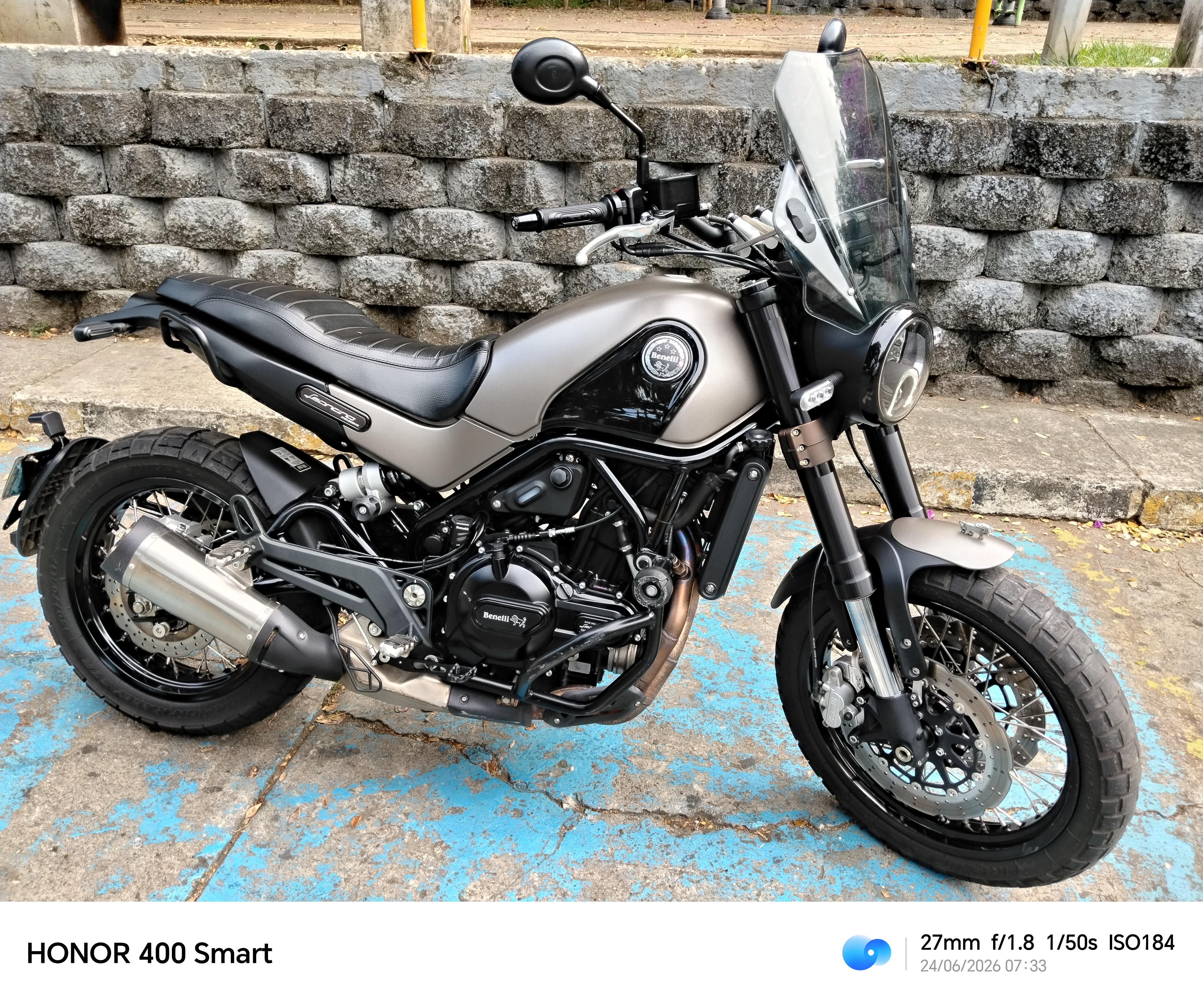 Benelli Leoncino 500 trail 2022 — Cali